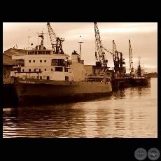 Puerto de Asunción - Fotografía de Gabriela Cordero Codas